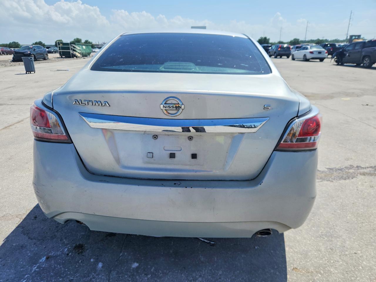 2015 Nissan Altima 2.5 S - Фото 6