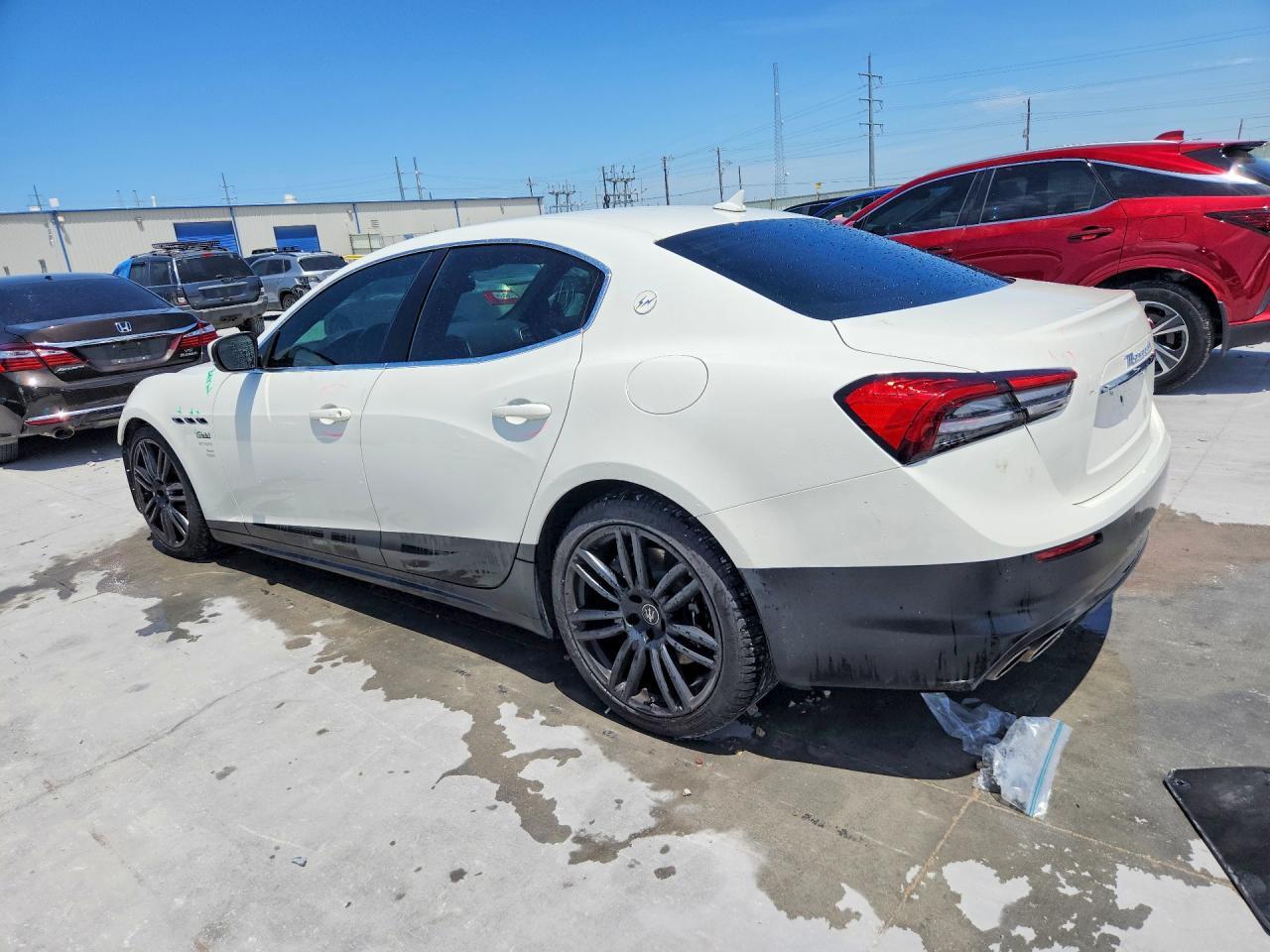 2022 Maserati Ghibli Fragment - Image 2