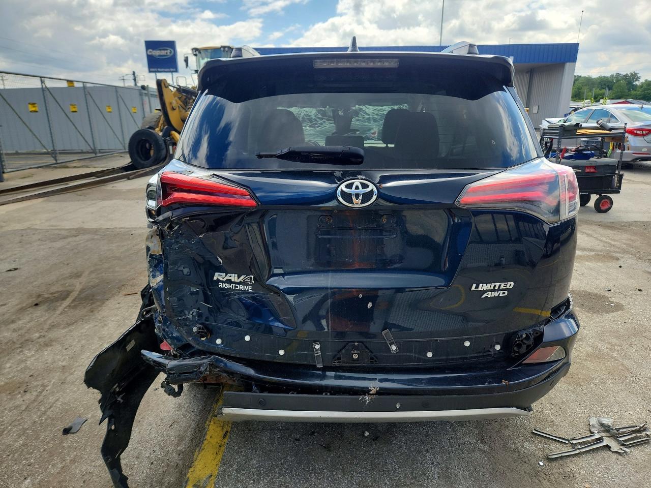 2018 Toyota Rav4 Limited - Image 6