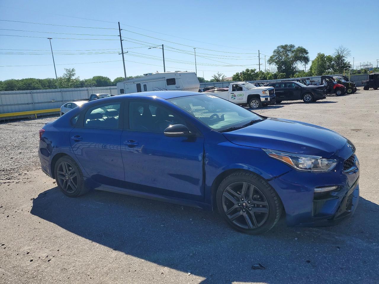 2020 Kia Forte Gt Line - Фото 4