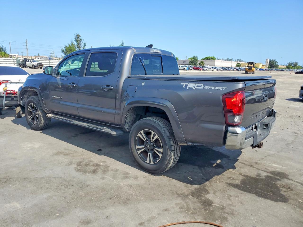 2018 Toyota Tacoma Trd Sport - Image 2