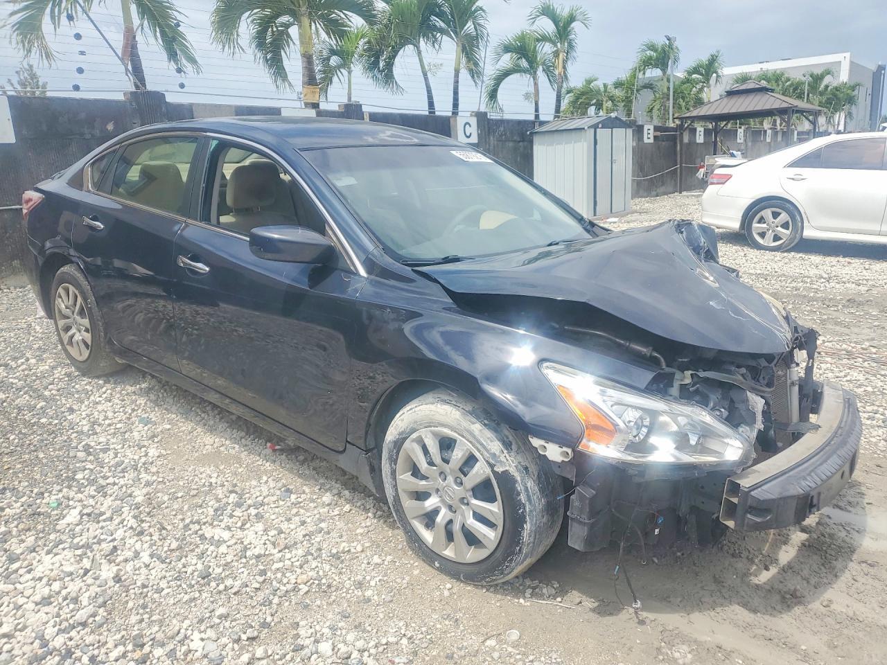 2015 Nissan Altima 2.5 S - Image 4