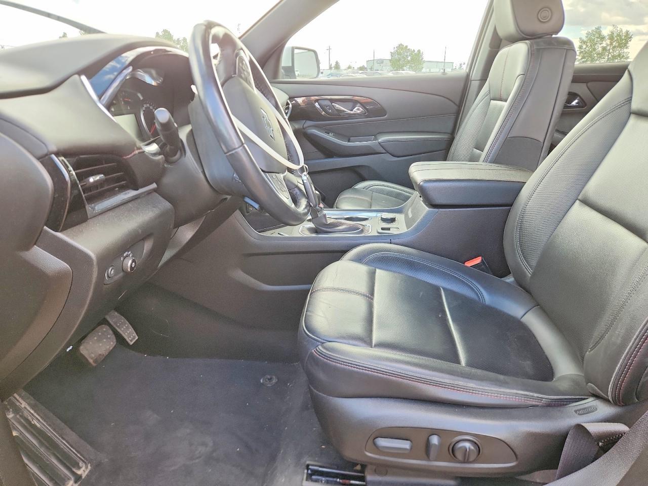 2022 Chevrolet Traverse Rs - Image 7