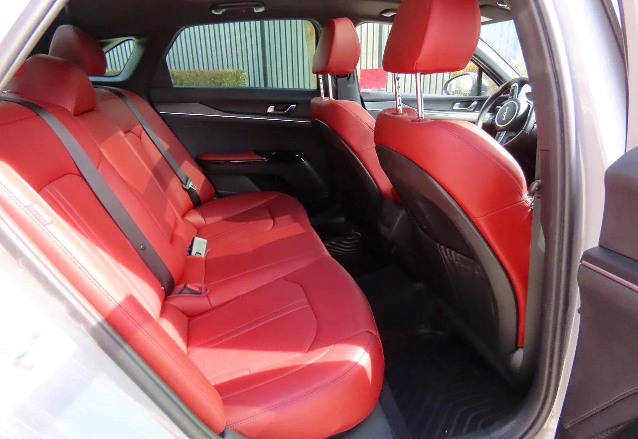 2025 Kia K5 Gt-Line - Фото 6