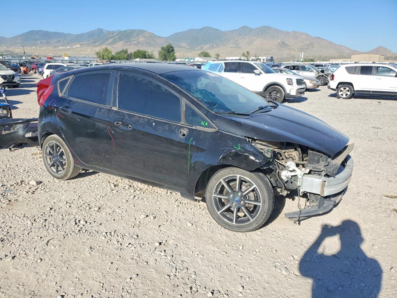 2016 Ford Fiesta Se - Image 4