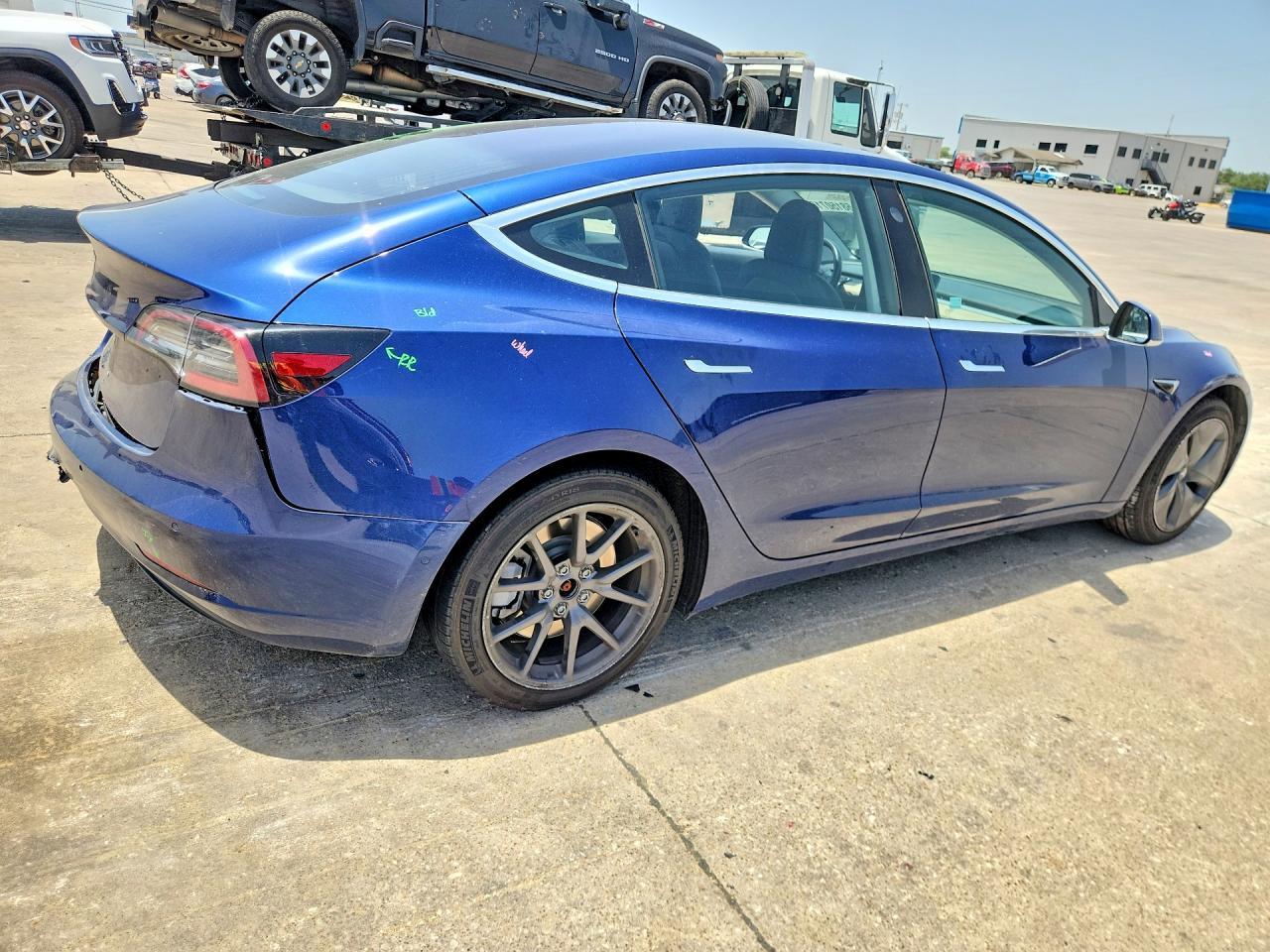 2018 Tesla Model 3 - Фото 3