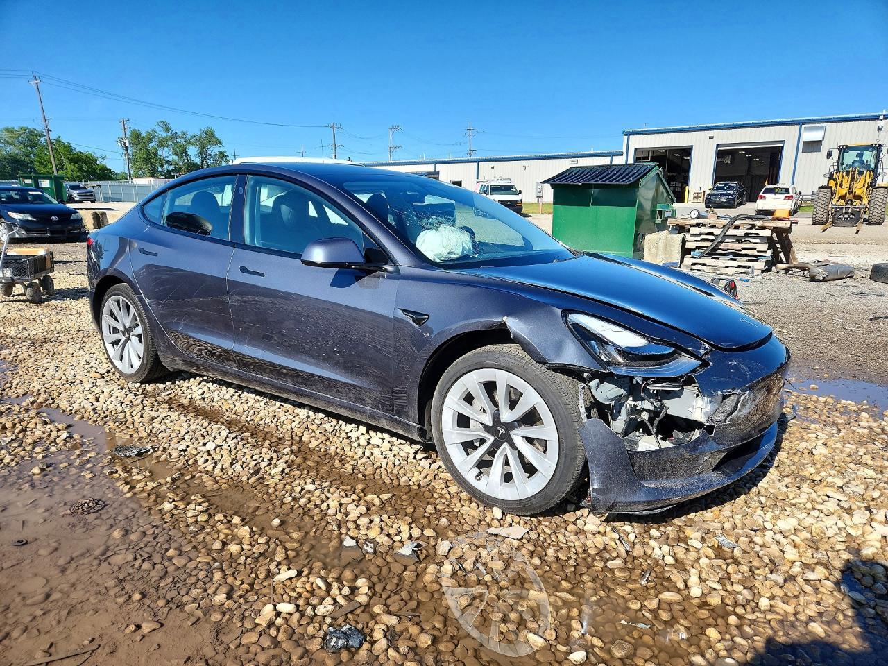 2021 Tesla Model 3 - Image 4