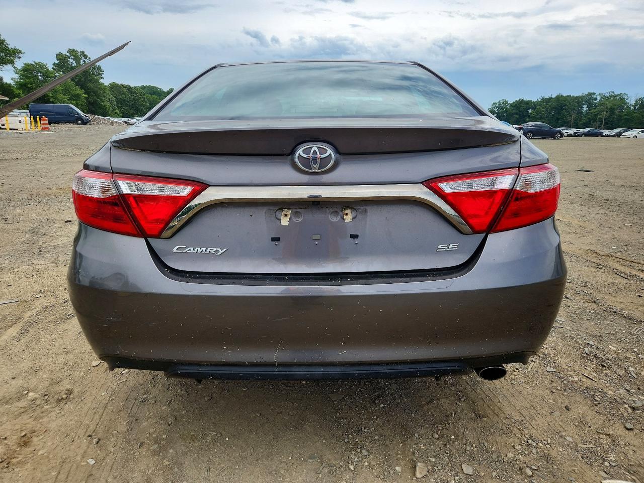 2017 Toyota Camry Se - Image 6