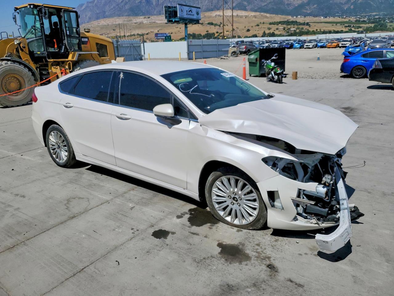 2020 Ford Fusion Se - Image 4