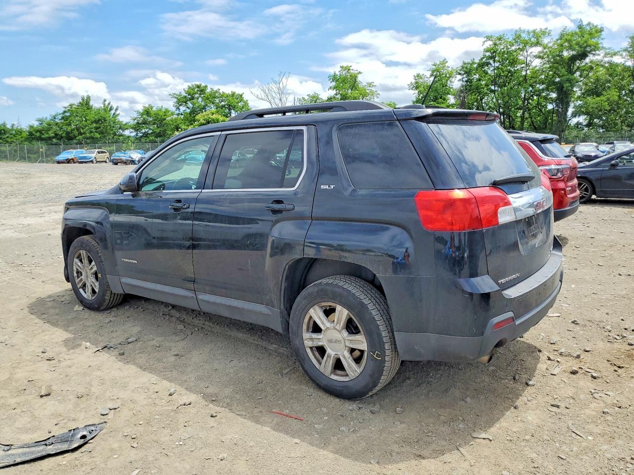 2015 GMC Terrain Slt - Фото 2