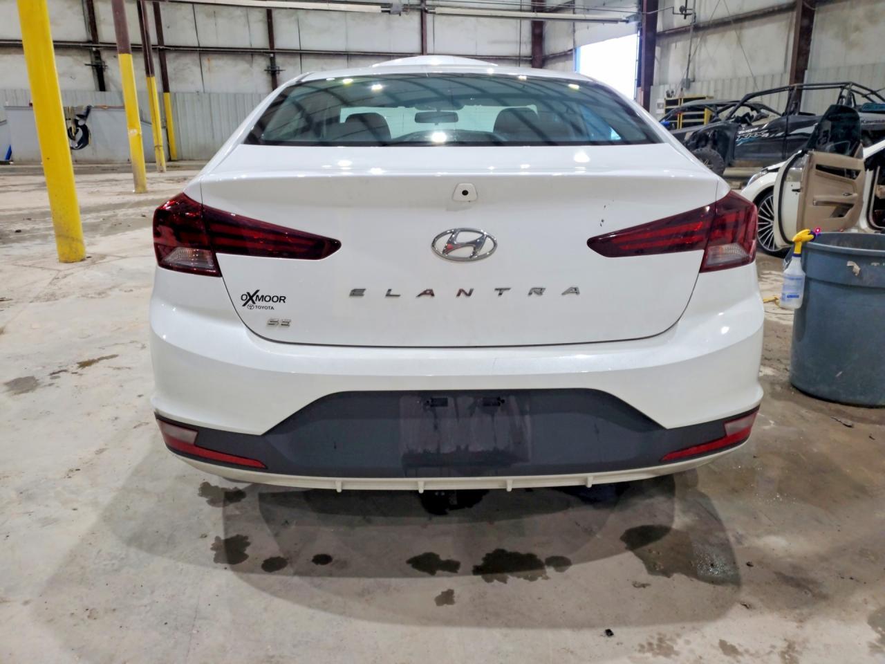 2019 Hyundai Elantra Se - Image 6