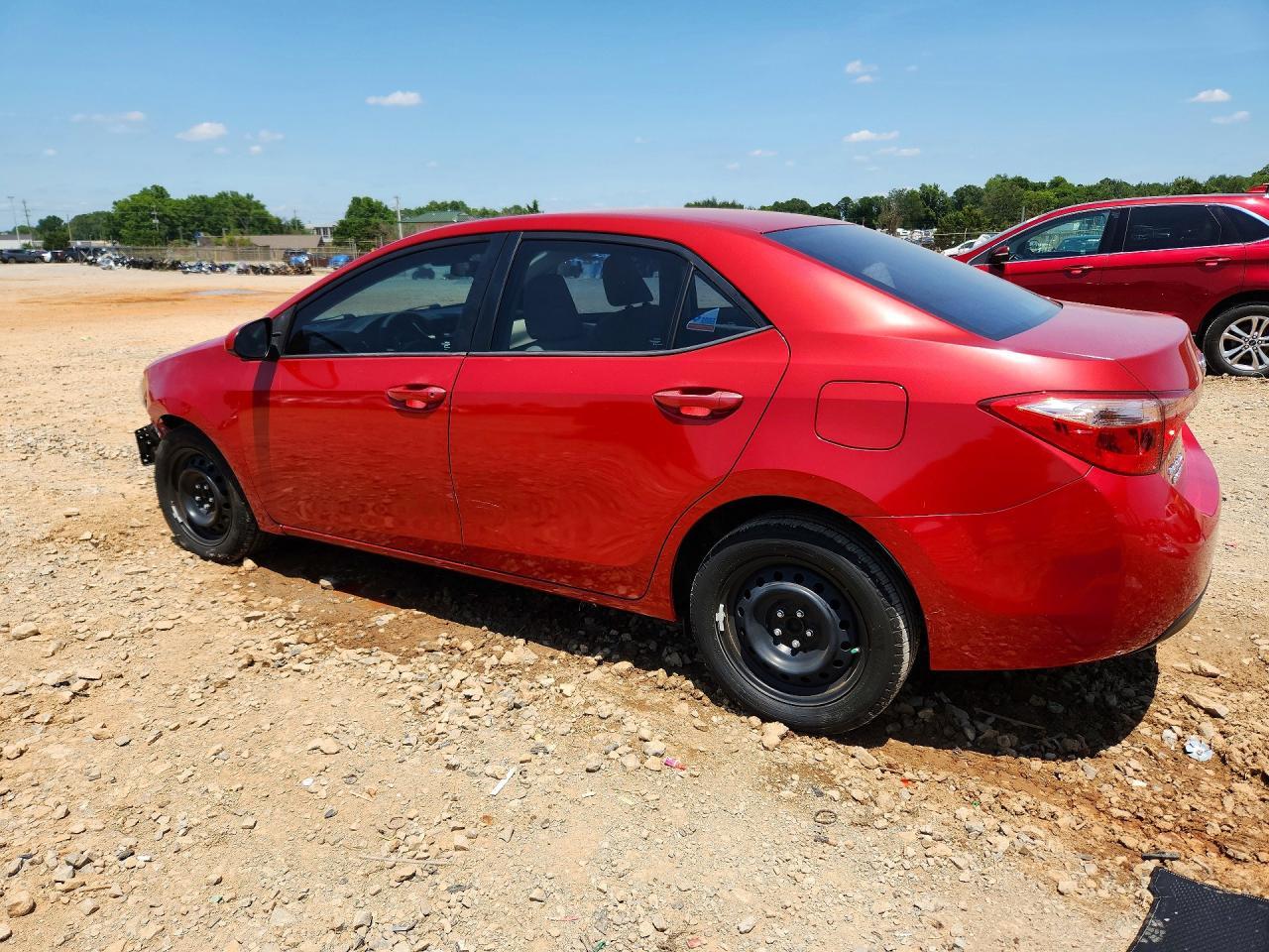 2017 Toyota Corolla Le - Фото 2