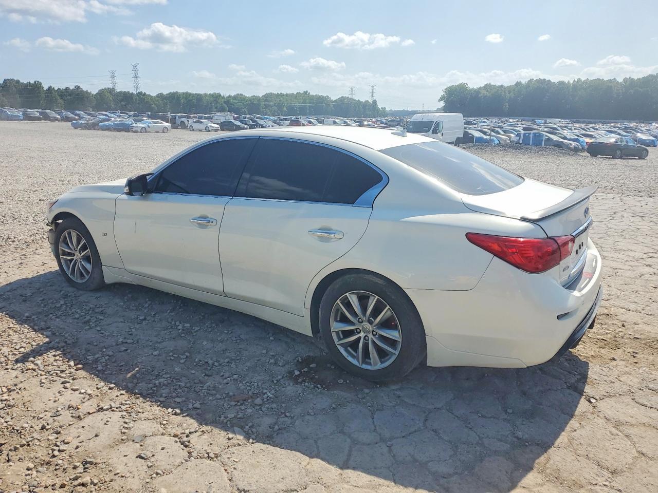 2015 Infiniti Q50 Base - Image 2