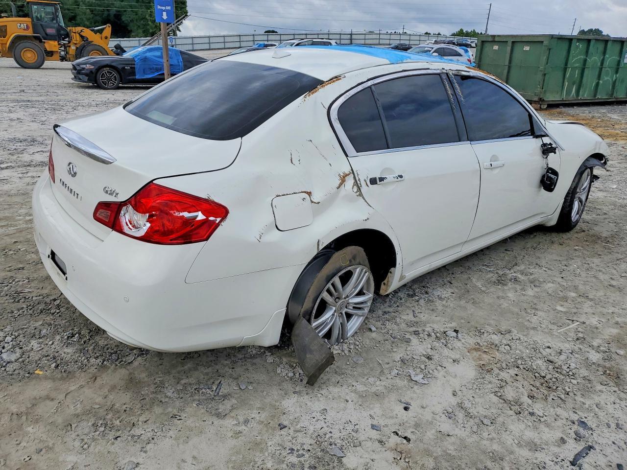 2011 Infiniti G37 Sedan X - Фото 3