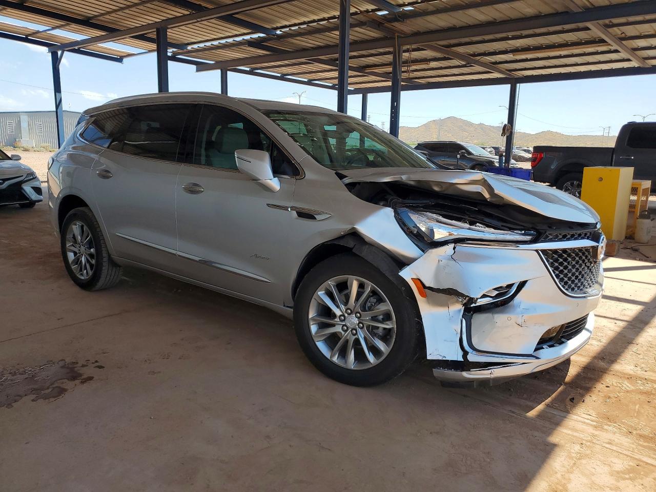 2022 Buick Enclave Avenir - Фото 4
