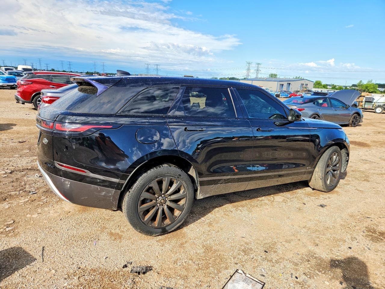 2018 Land Rover Range Rover Velar R-Dynamic Se - Image 3