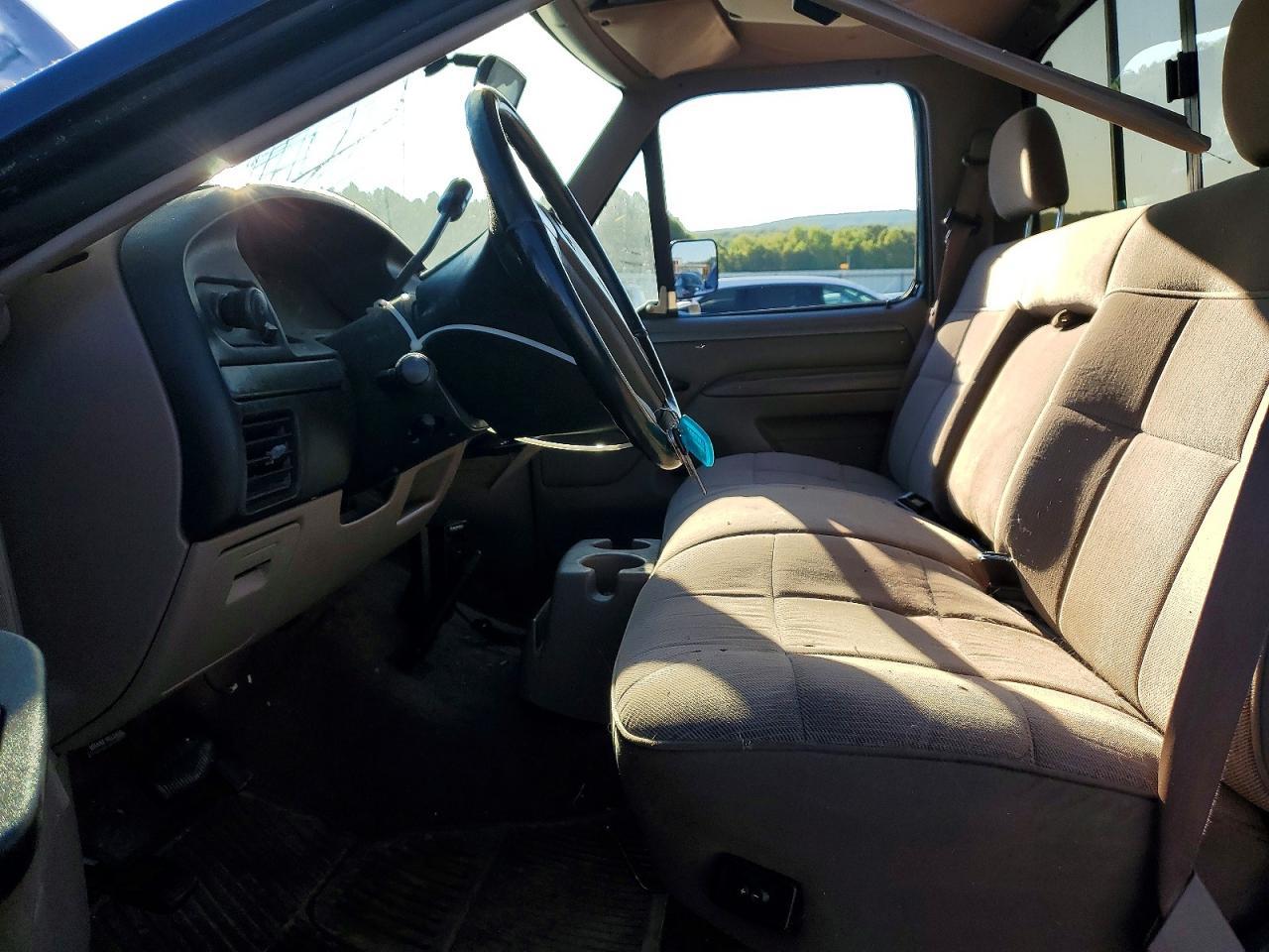 1995 Ford F250 - Image 7