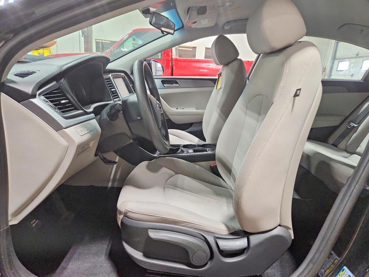 2018 Hyundai Sonata Se - Фото 7