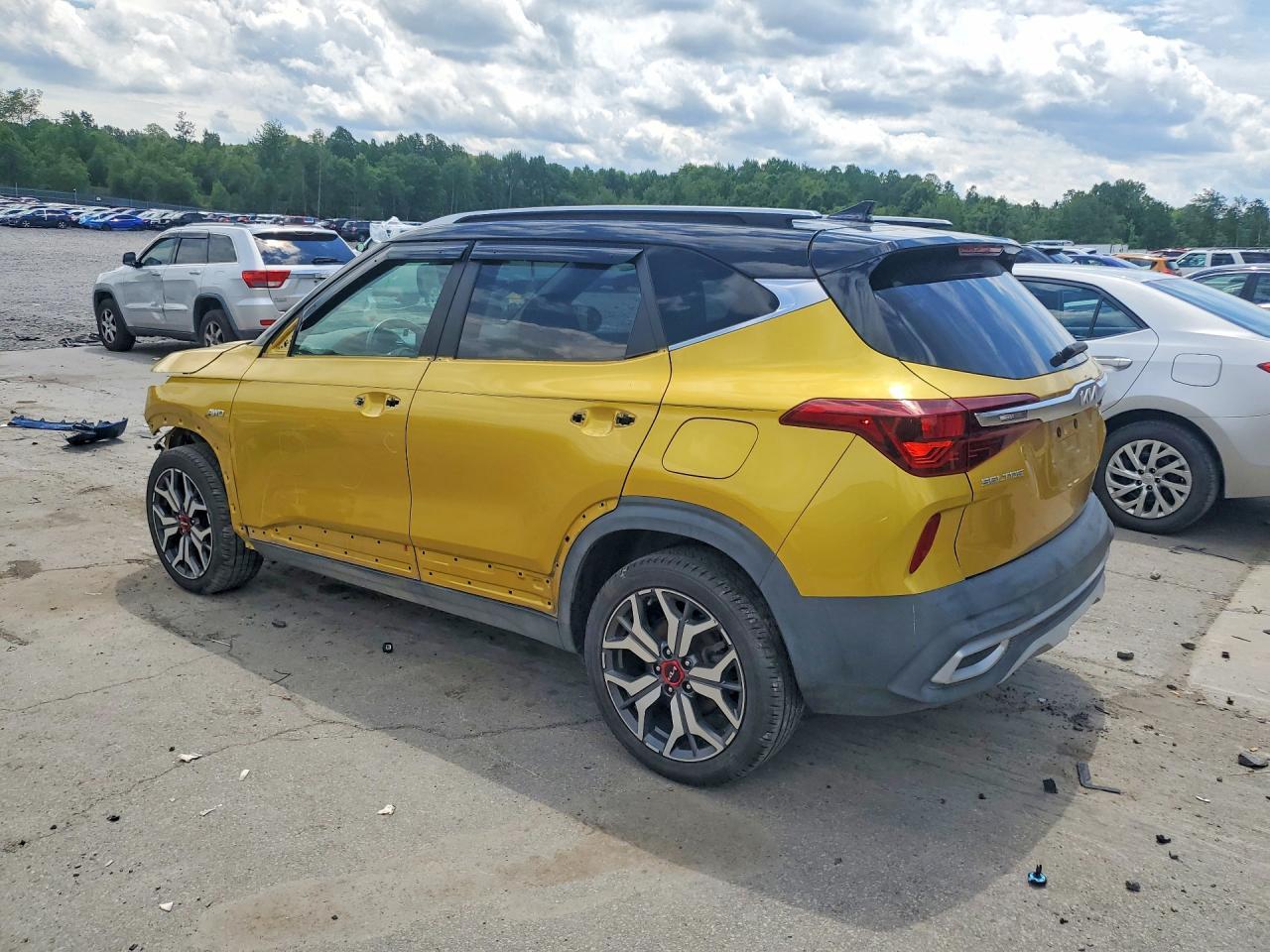 2022 Kia Seltos Sx - Image 2