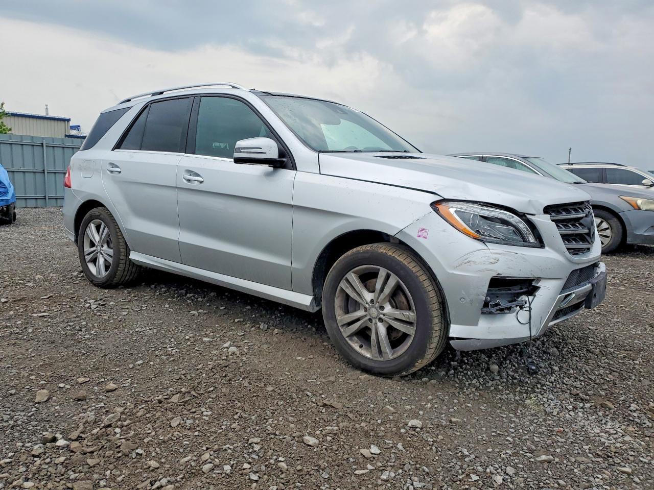 2015 Mercedes-Benz Ml 350 Bluetec - Image 4