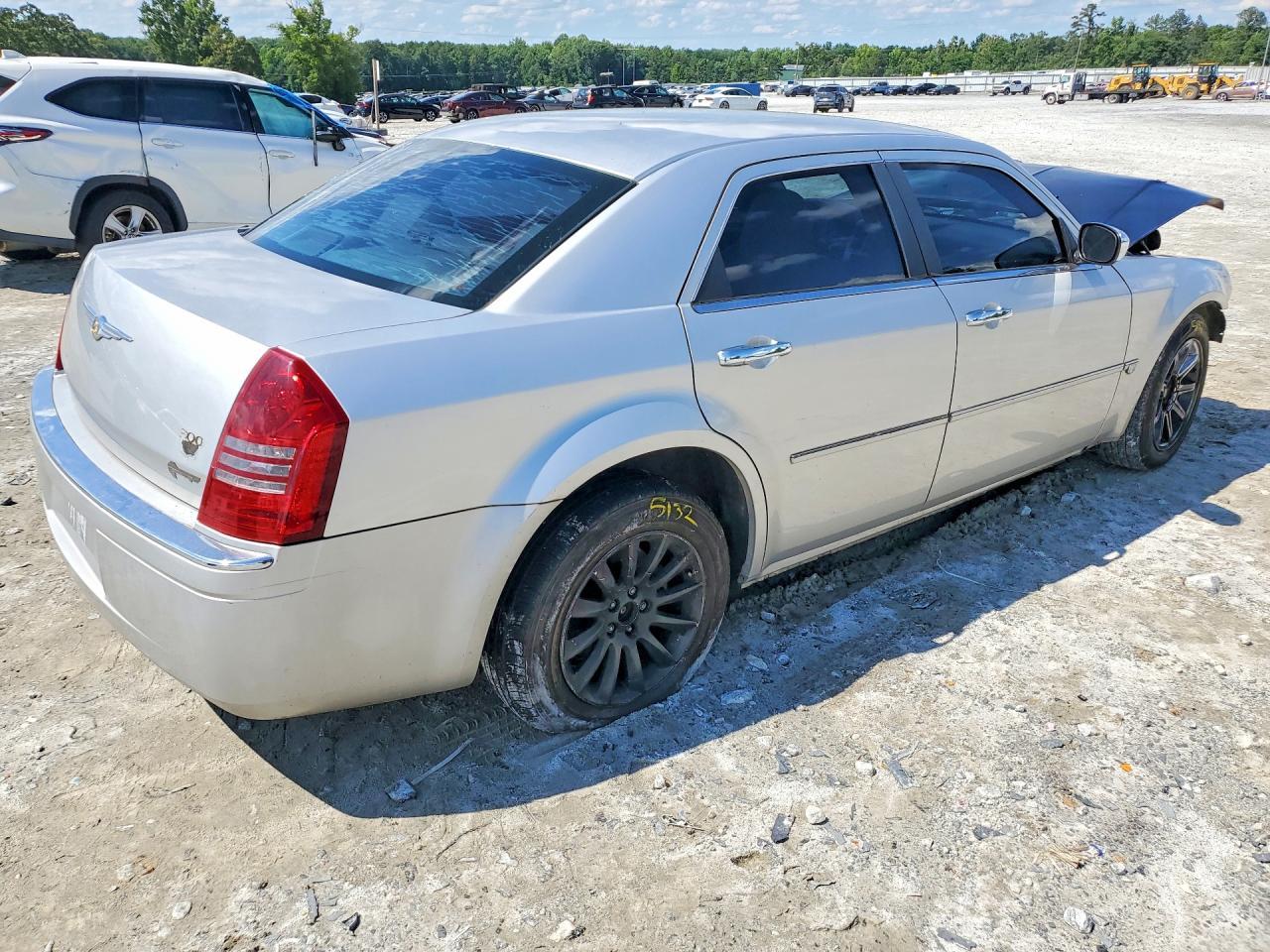 2006 Chrysler 300C - Фото 3
