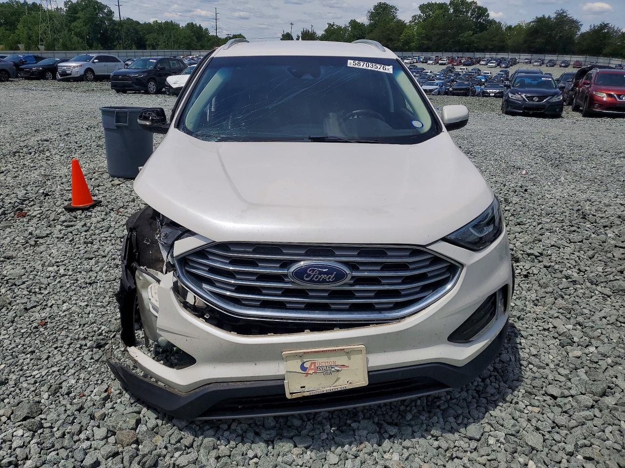 2019 Ford Edge Sel - Фото 5