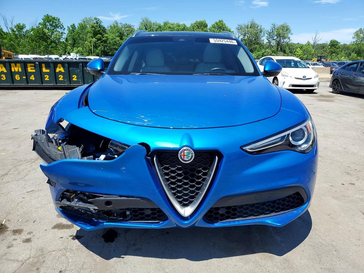 2021 Alfa Romeo Stelvio Ti - Фото 5