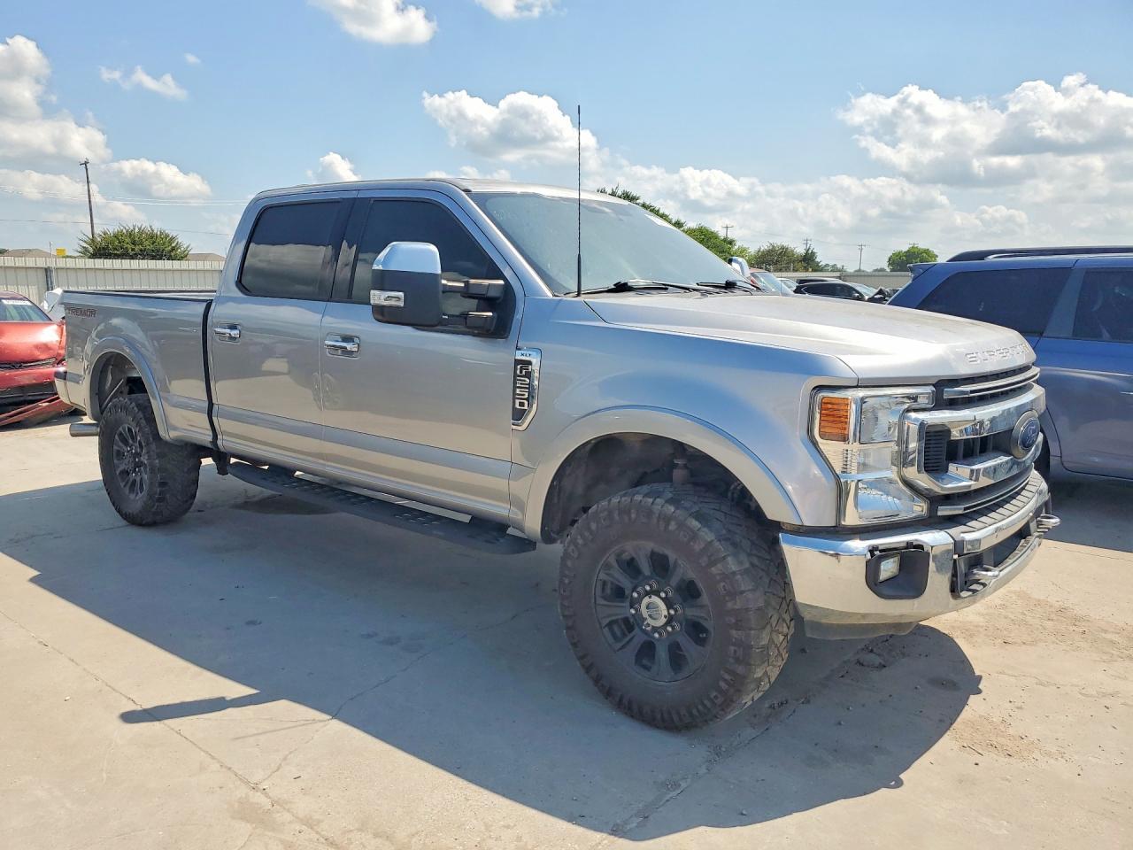 2021 Ford F250 Super Duty - Фото 4