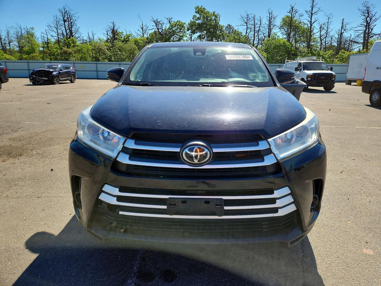 2017 Toyota Highlander Le - Image 5