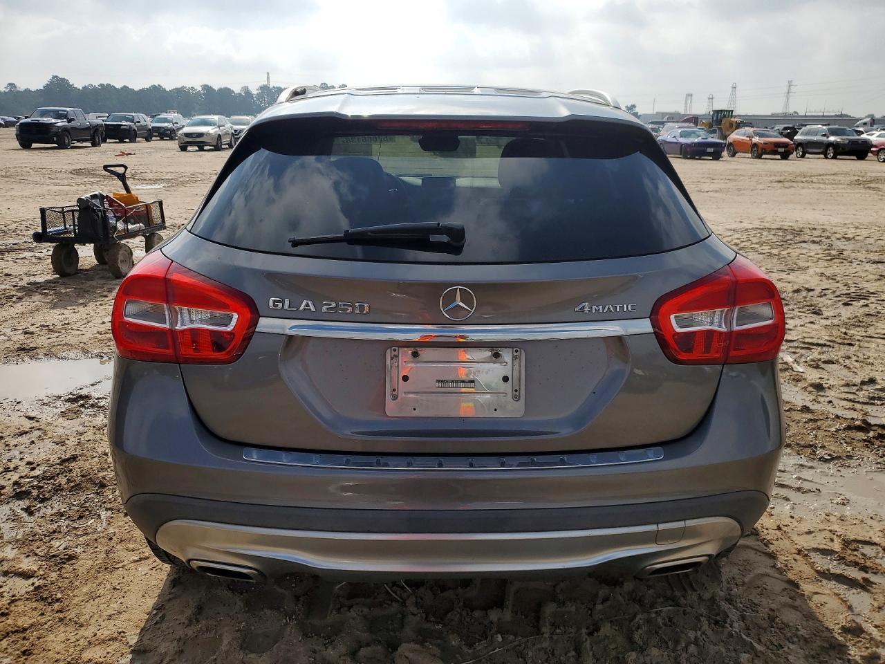 2015 Mercedes-Benz Gla 250 4Matic - Image 6
