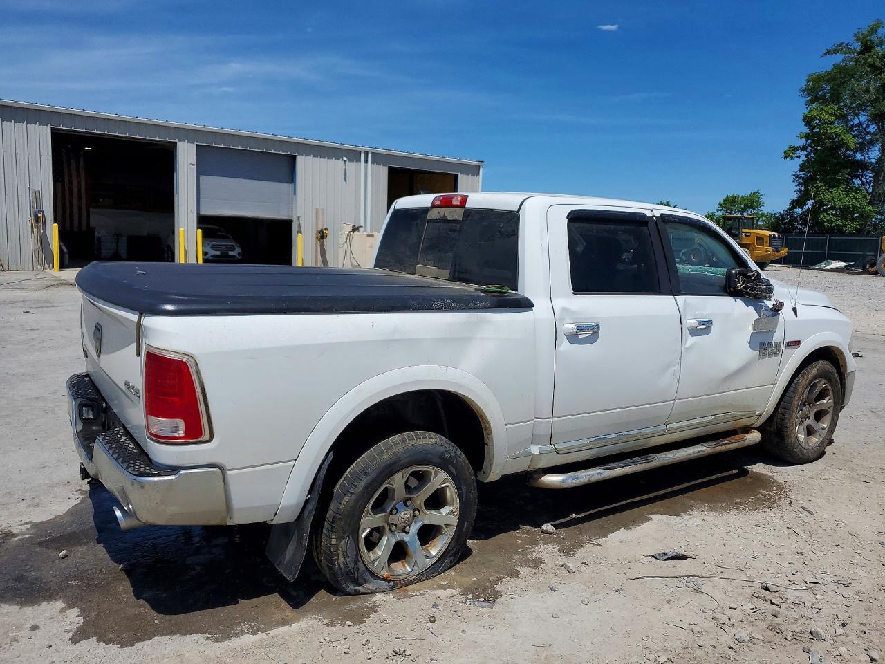 2015 Ram 1500 Laramie - Фото 3
