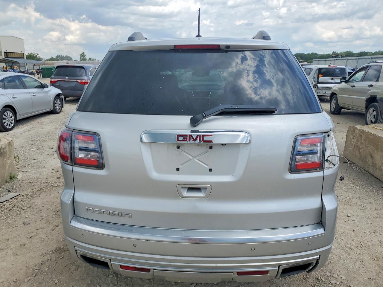2014 GMC Acadia Denali - Image 6