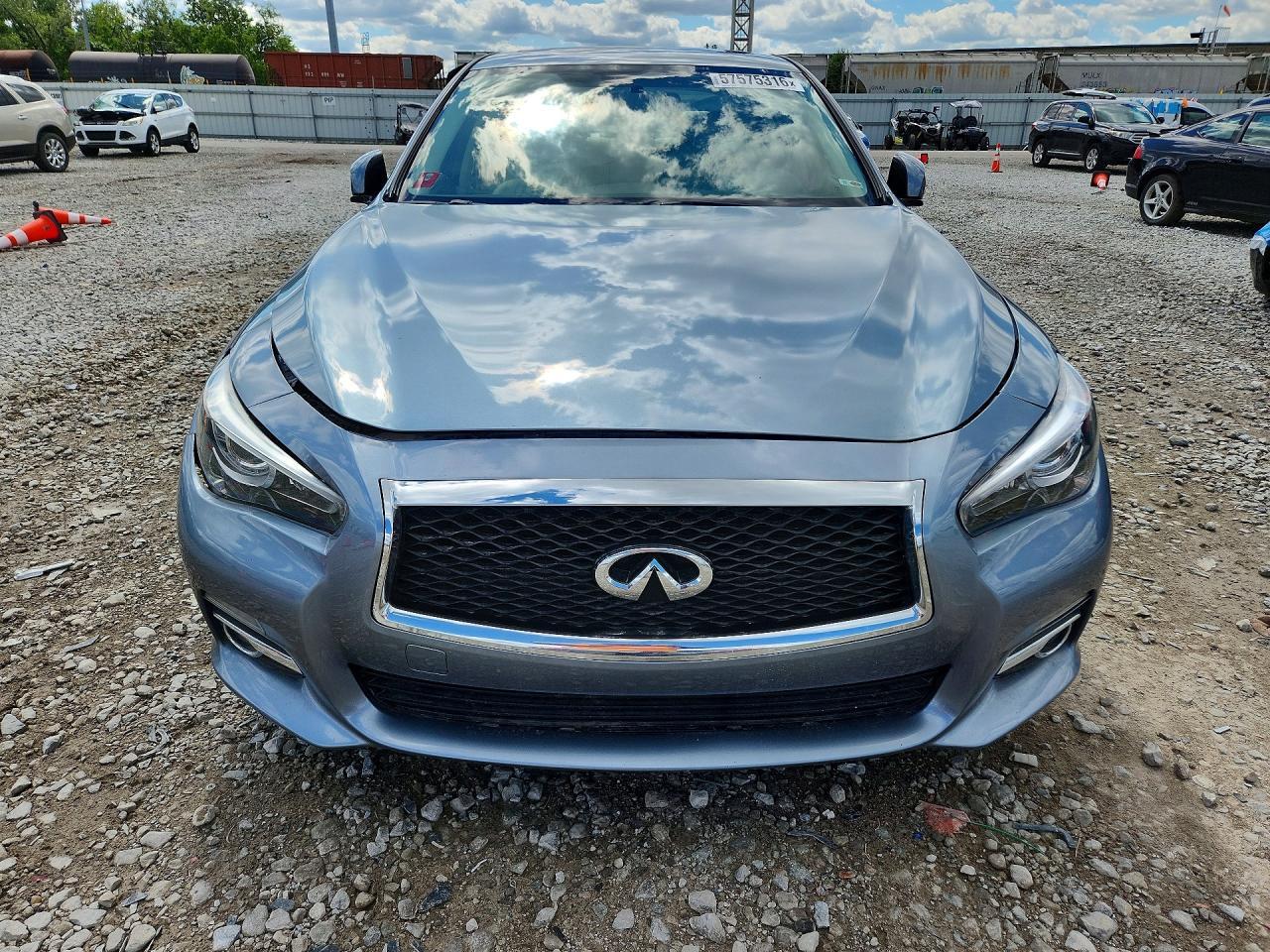 2017 Infiniti Q50 3.0T Signature Edition - Image 5