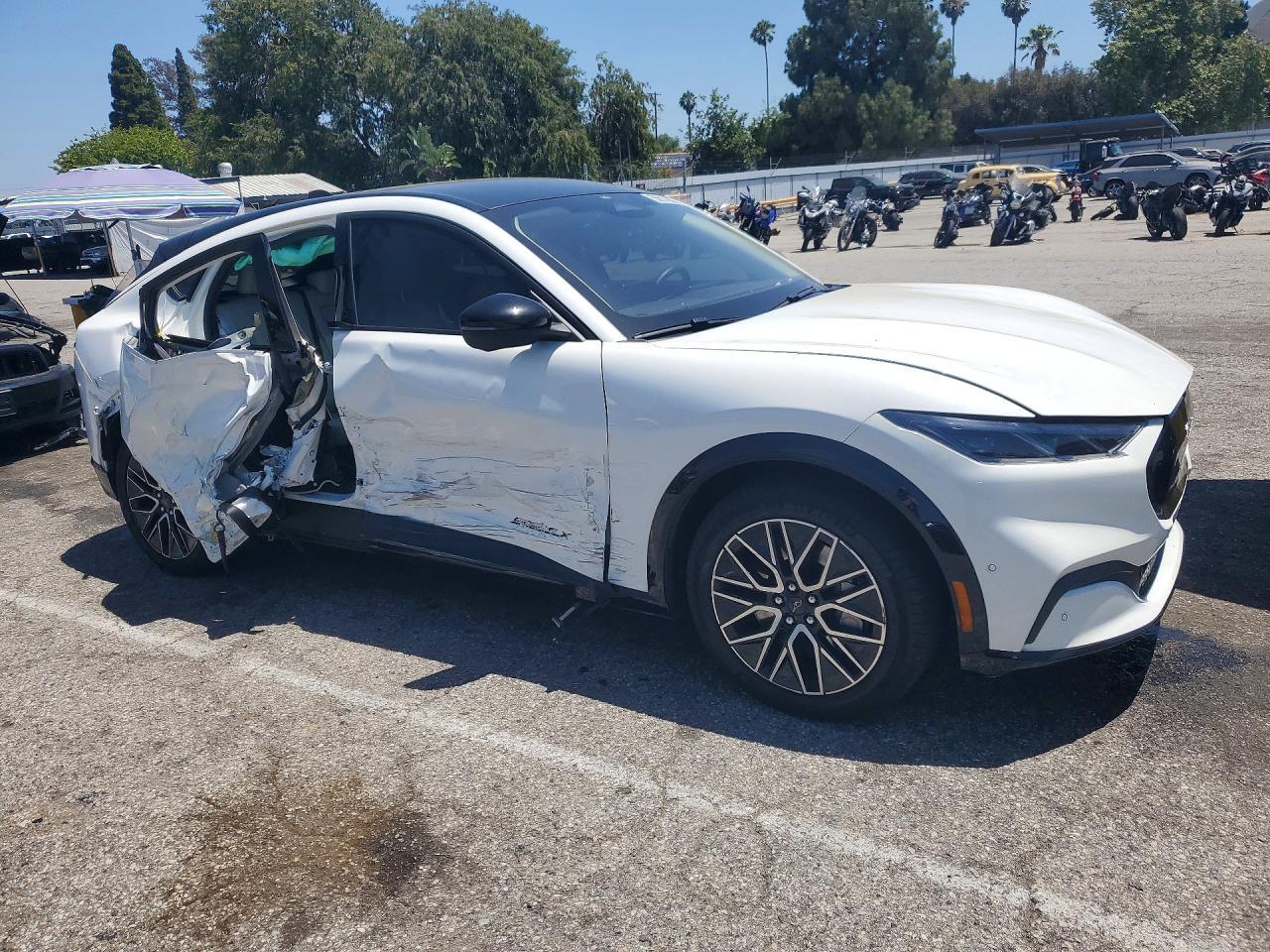 2024 Ford Mustang Mach-E Premium - Image 4