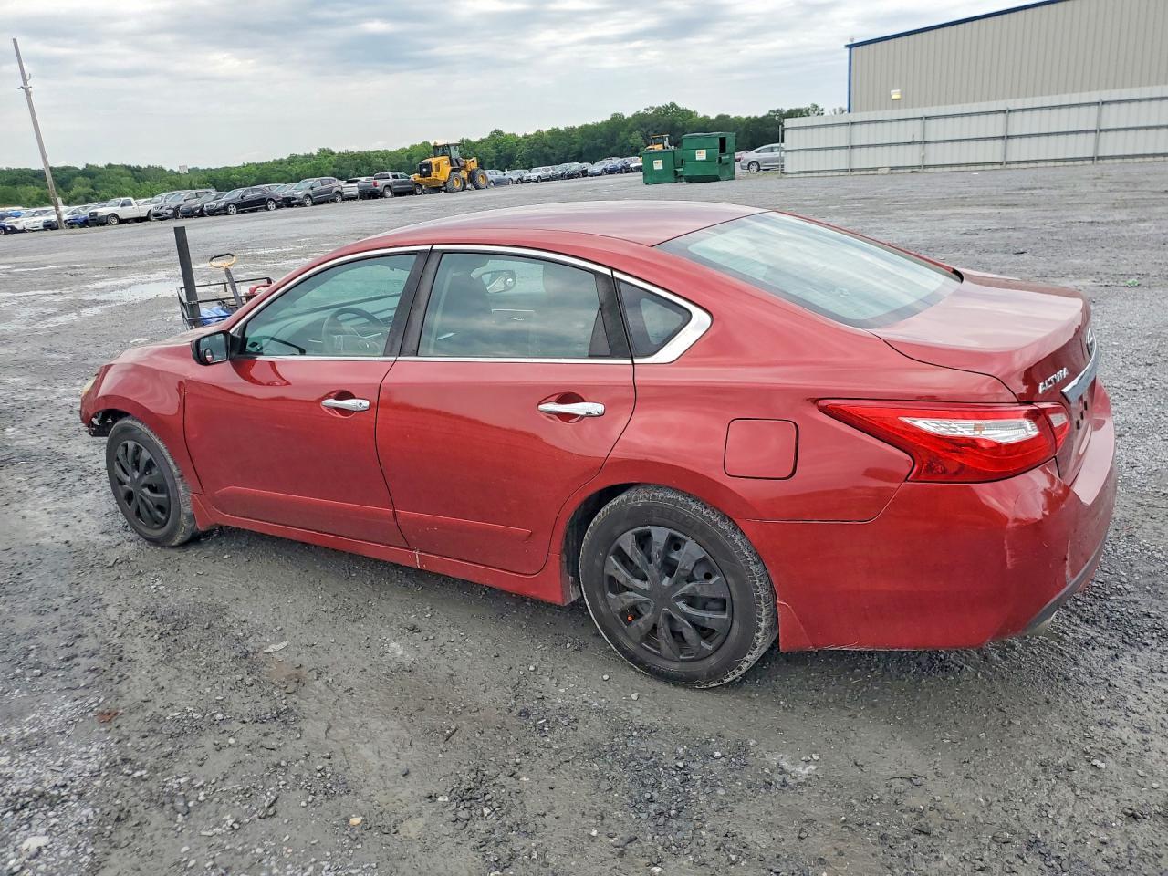 2016 Nissan Altima 2.5 S - Фото 2