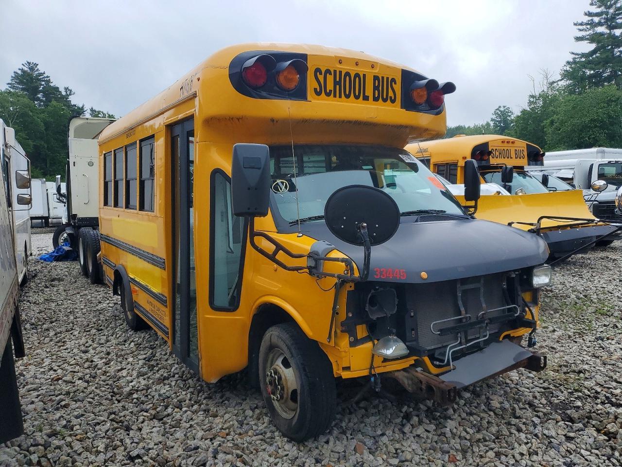 2012 Chevrolet Express G3 - School Bus