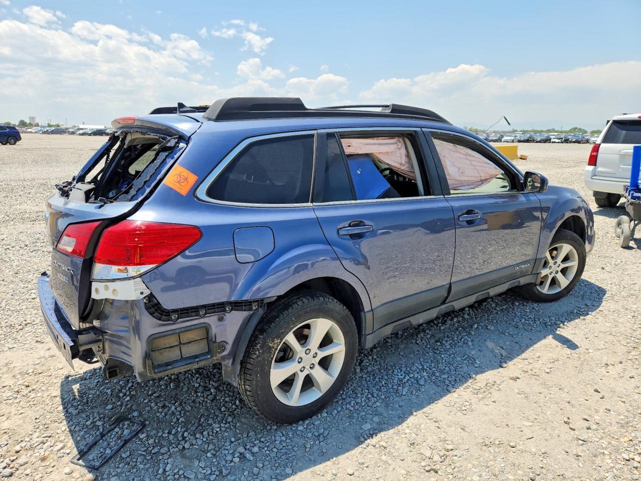 2014 Subaru Outback 2.5I Premium - Фото 3