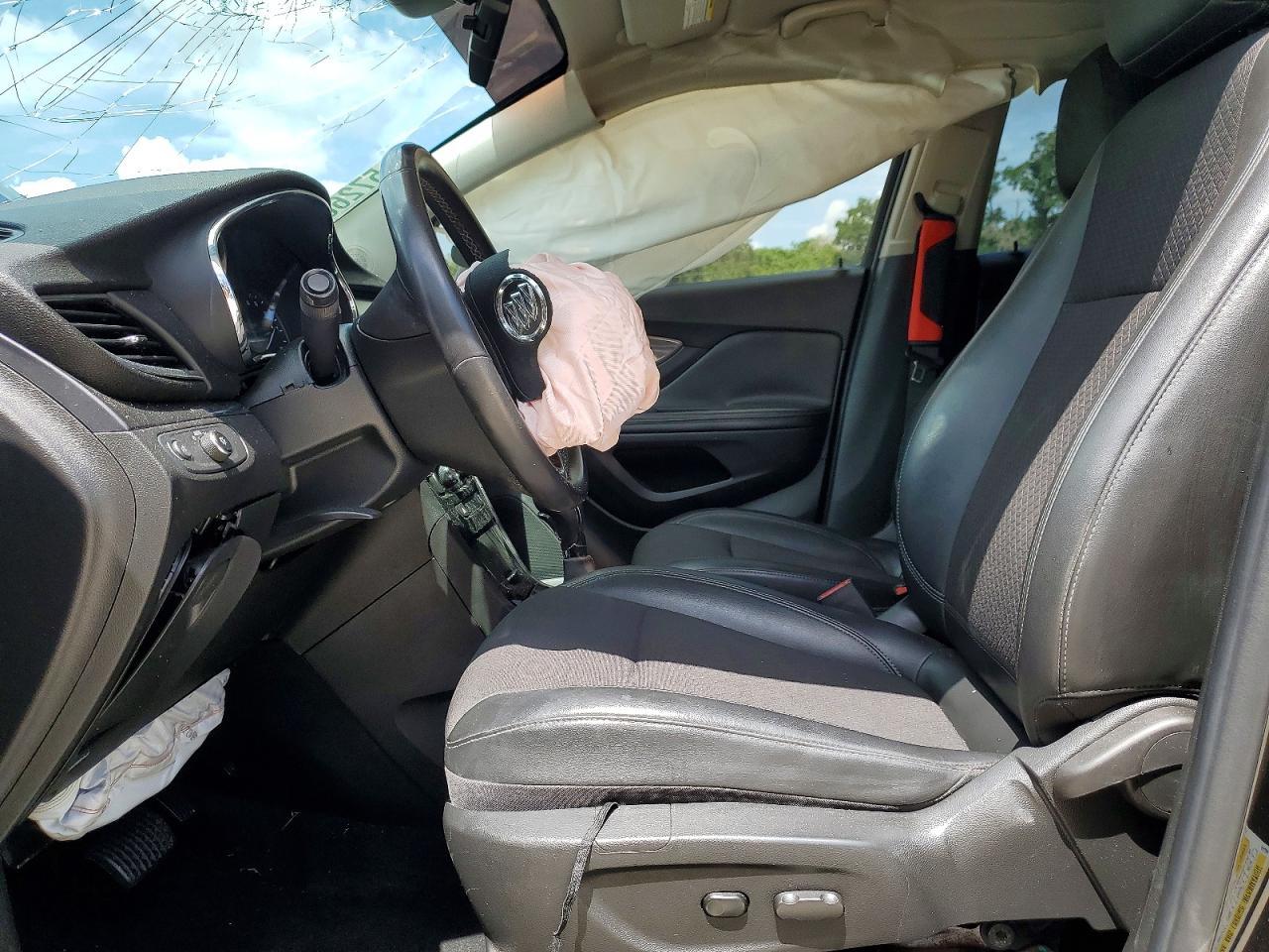 2020 Buick Encore Preferred - Фото 7