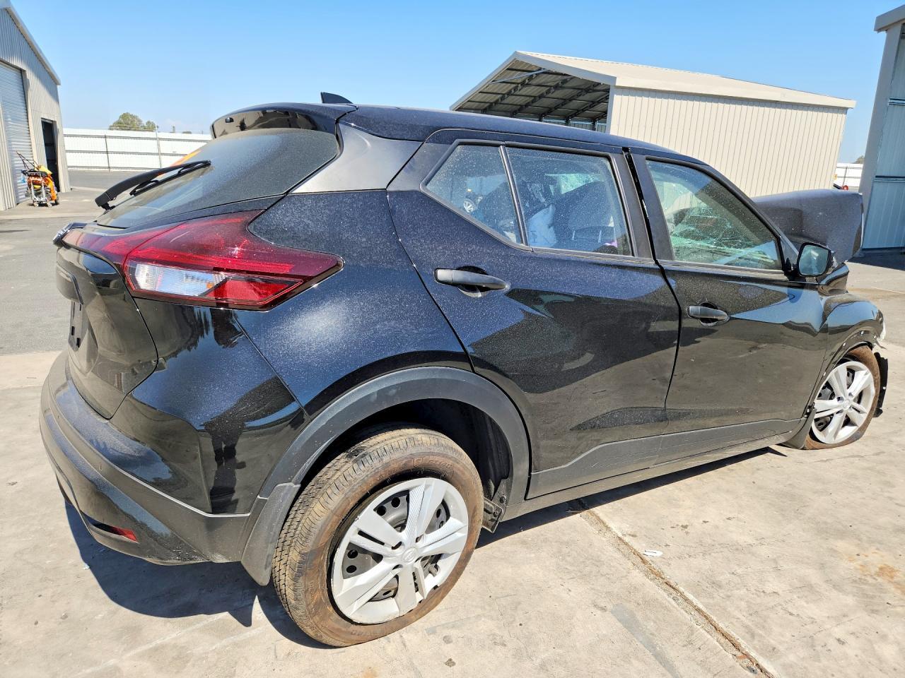 2025 Nissan Kicks Play S - Фото 3