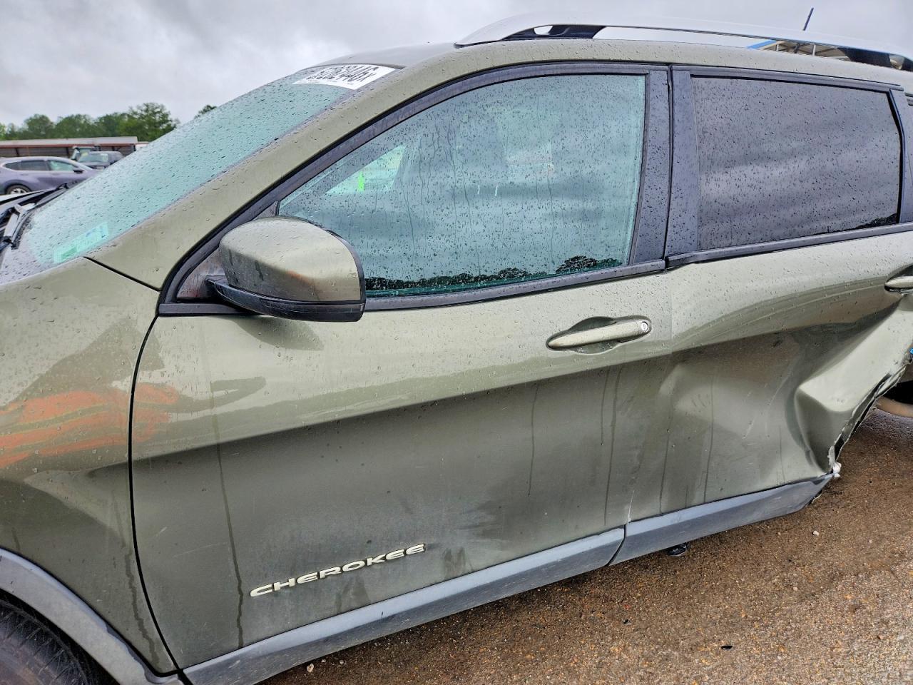 2021 Jeep Cherokee Latitude - Image 7