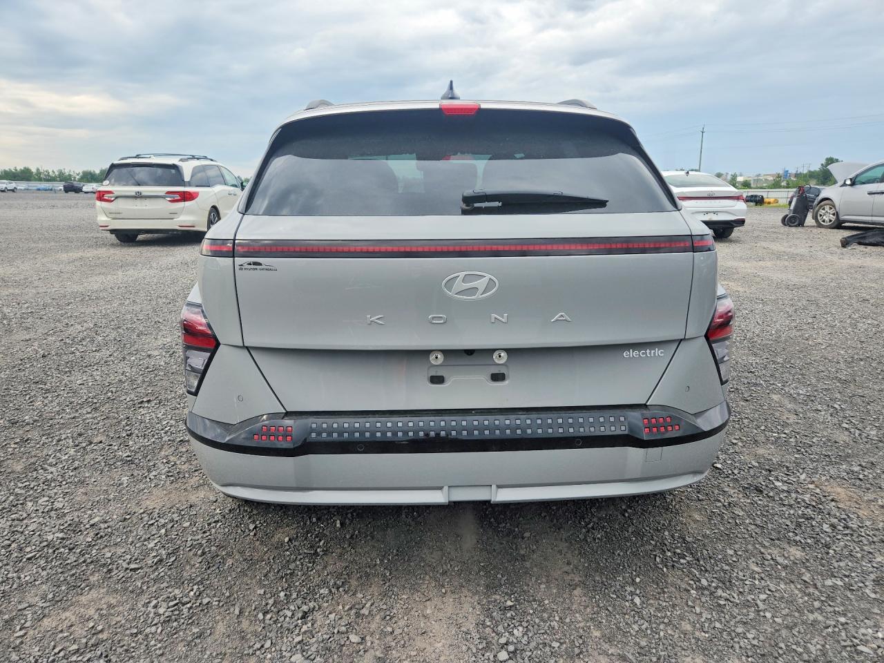 2025 Hyundai Kona Limited - Image 6