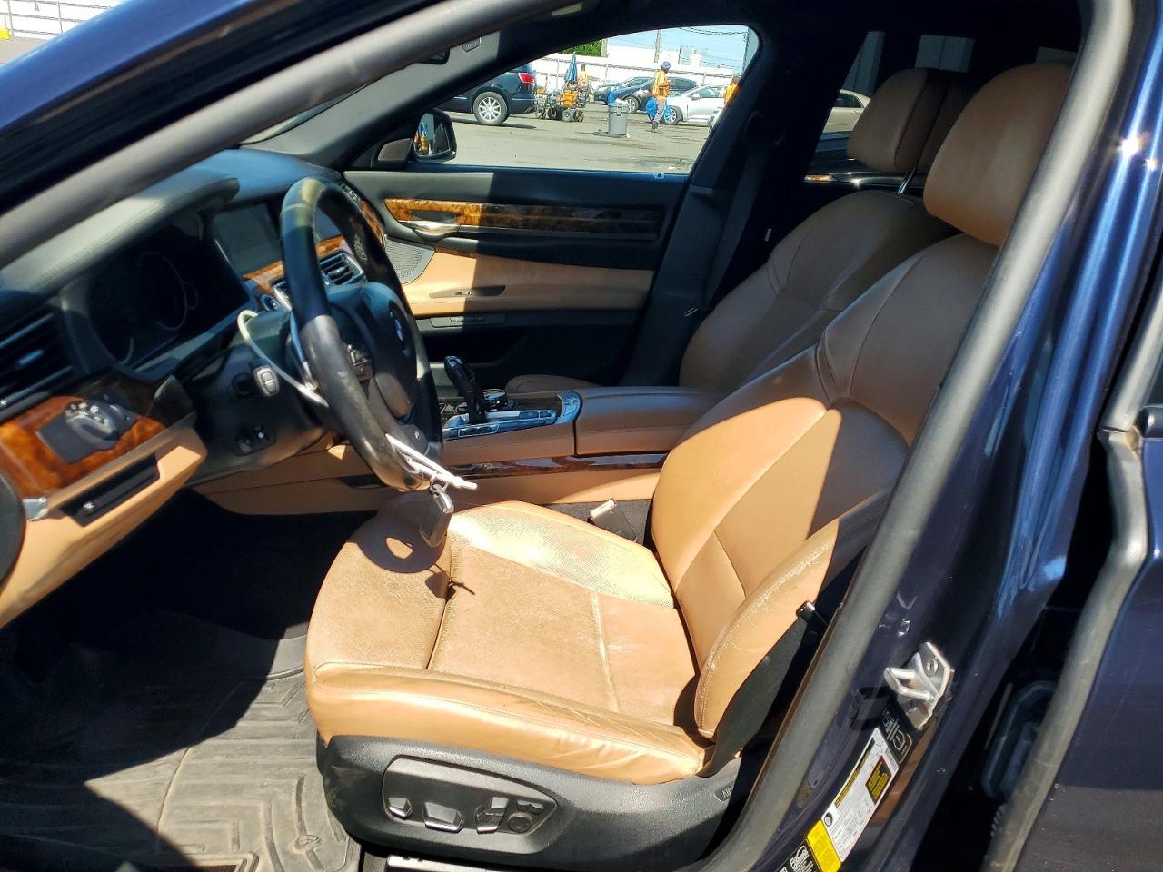 2014 BMW 750 Lxi - Image 7