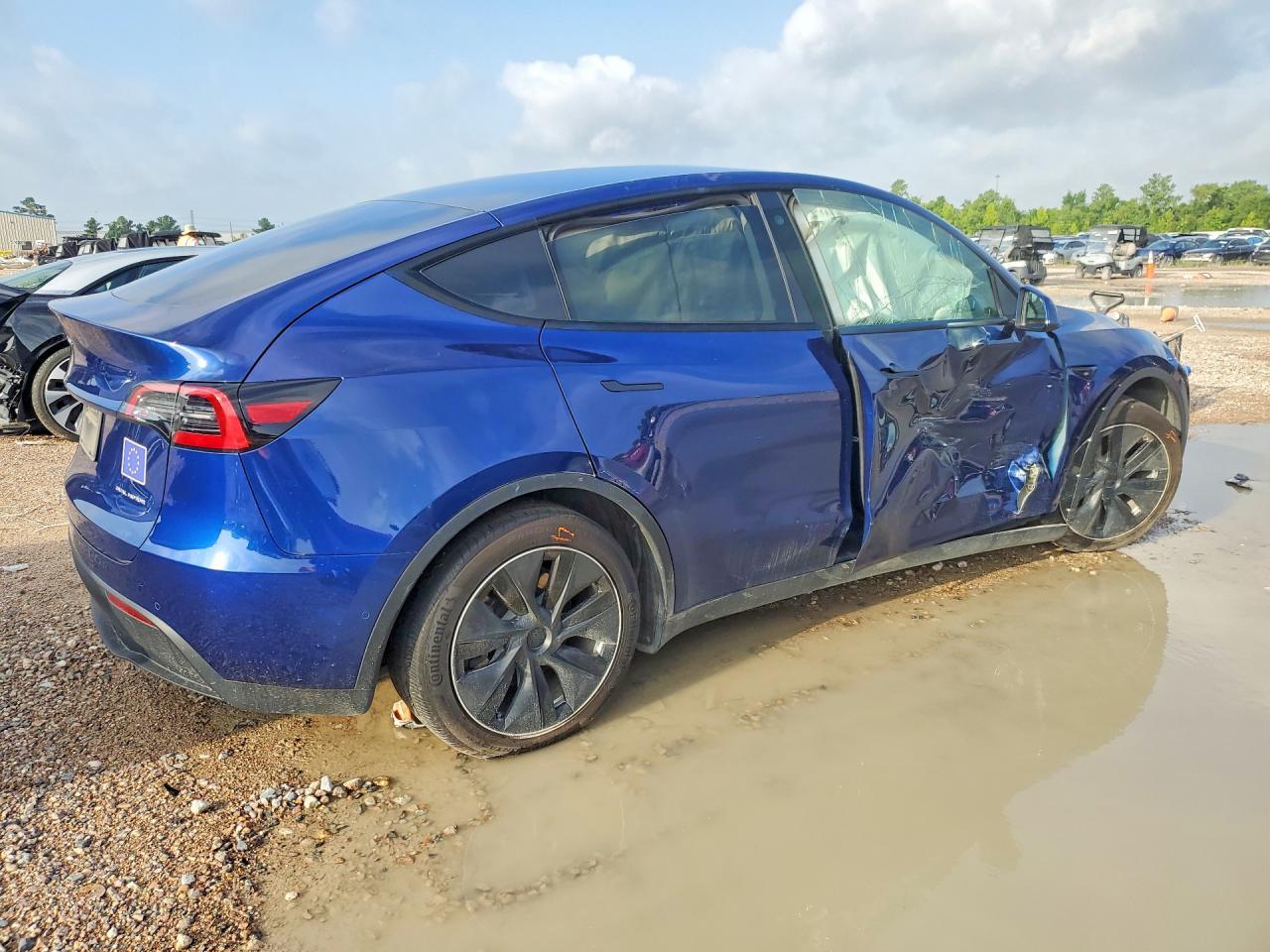 2021 Tesla Model Y - Image 3