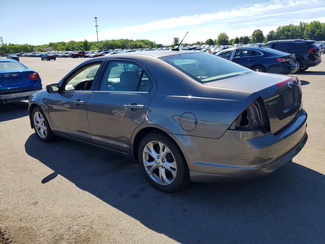 2012 Ford Fusion Se - Фото 2
