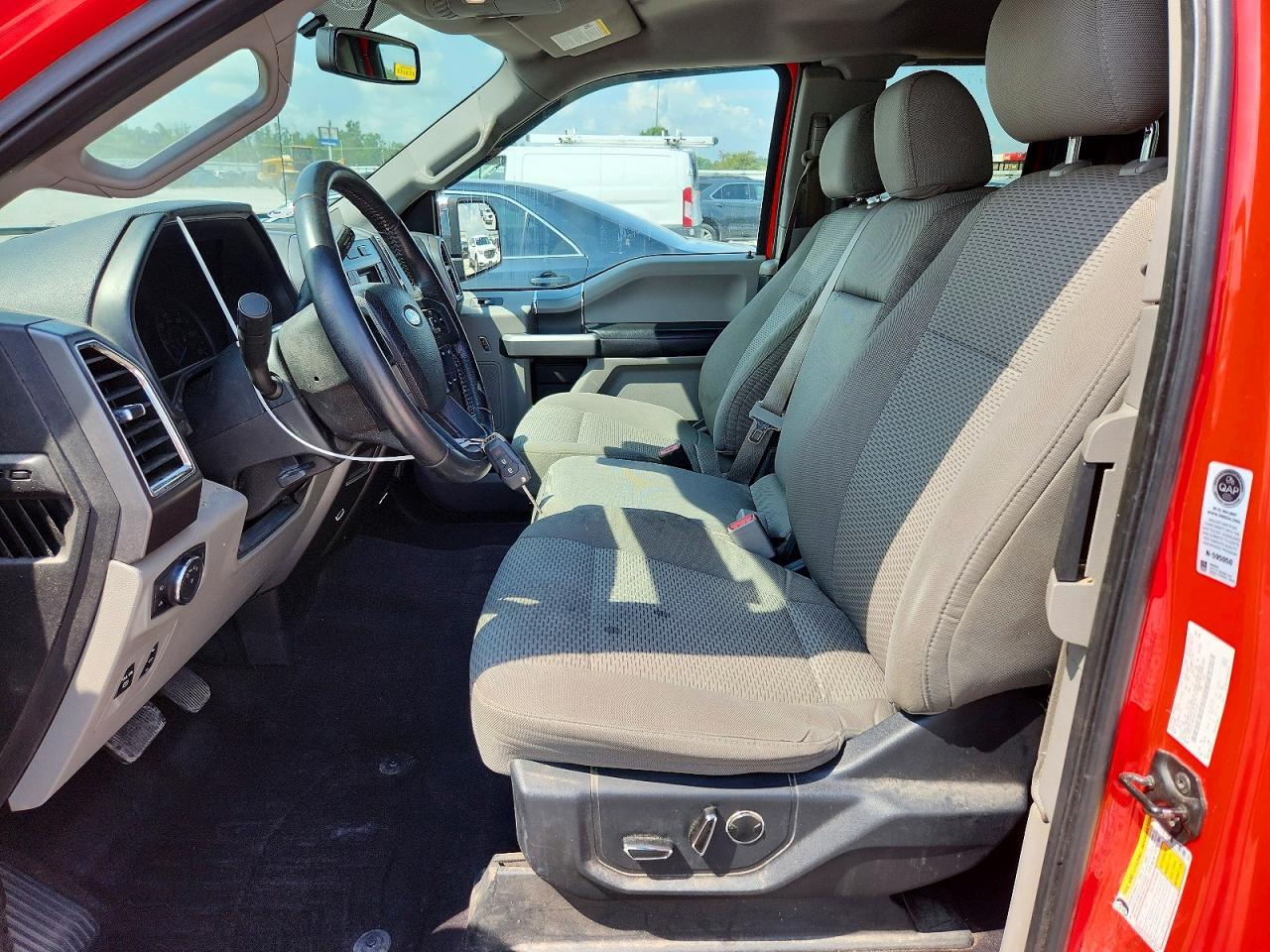 2015 Ford F150 Super Cab - Image 7