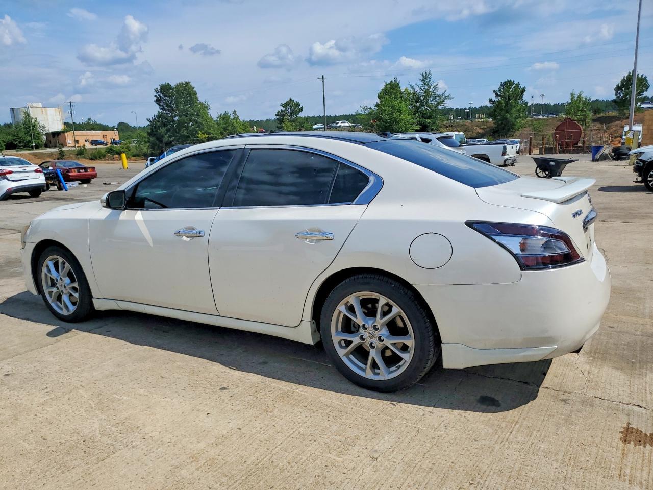 2014 Nissan Maxima 3.5 Sv - Image 2