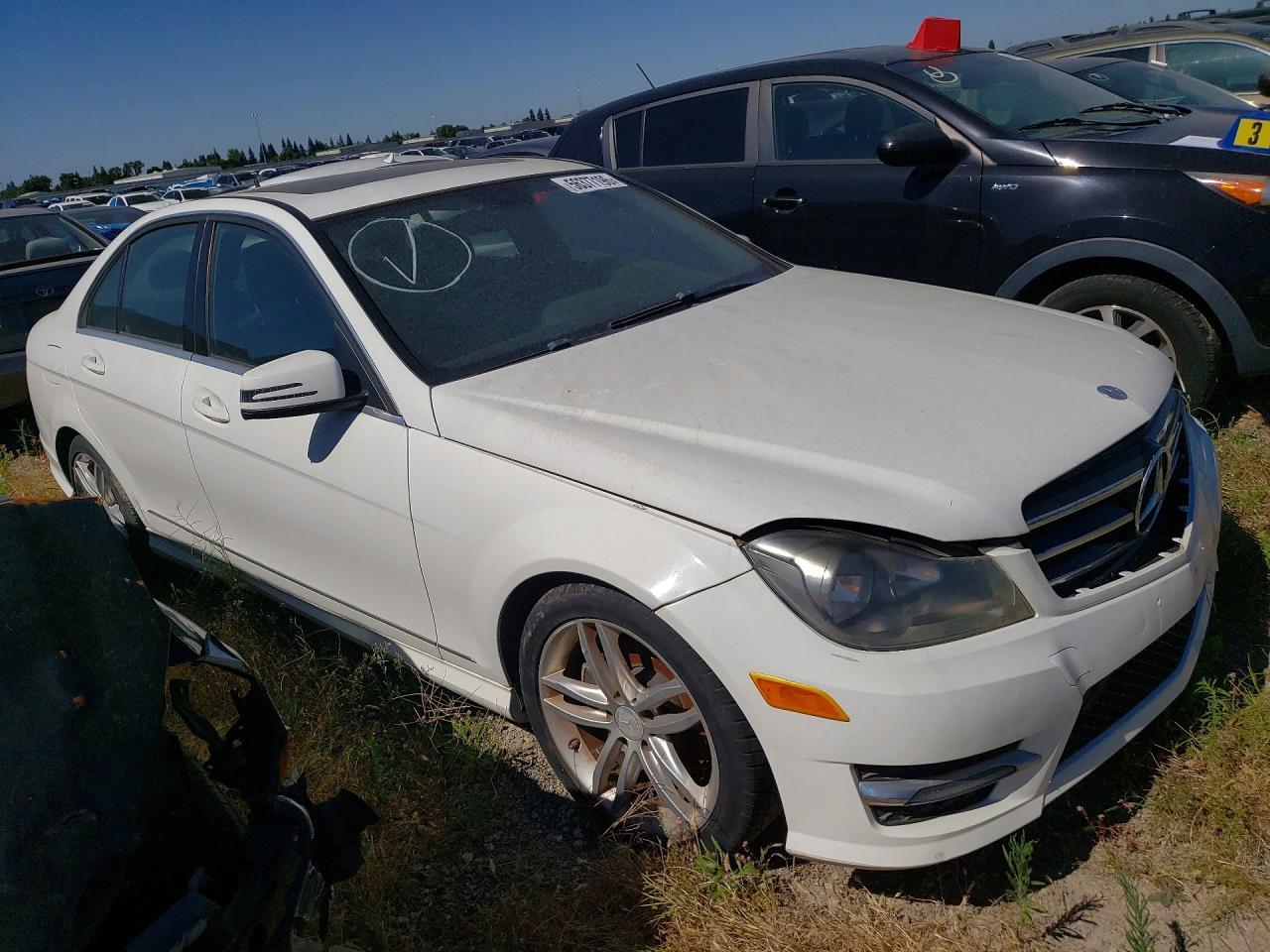 2014 Mercedes-Benz C 250 - Фото 4