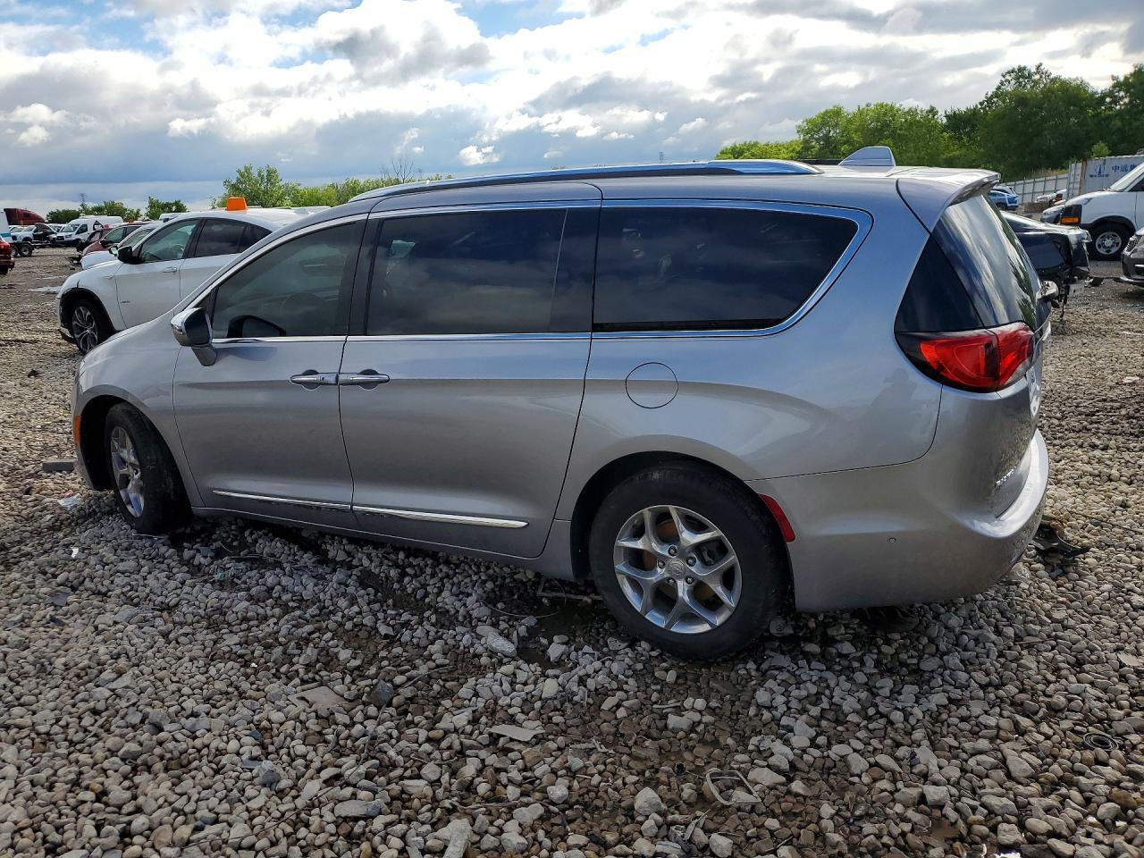 2017 Chrysler Pacifica Limited - Фото 2