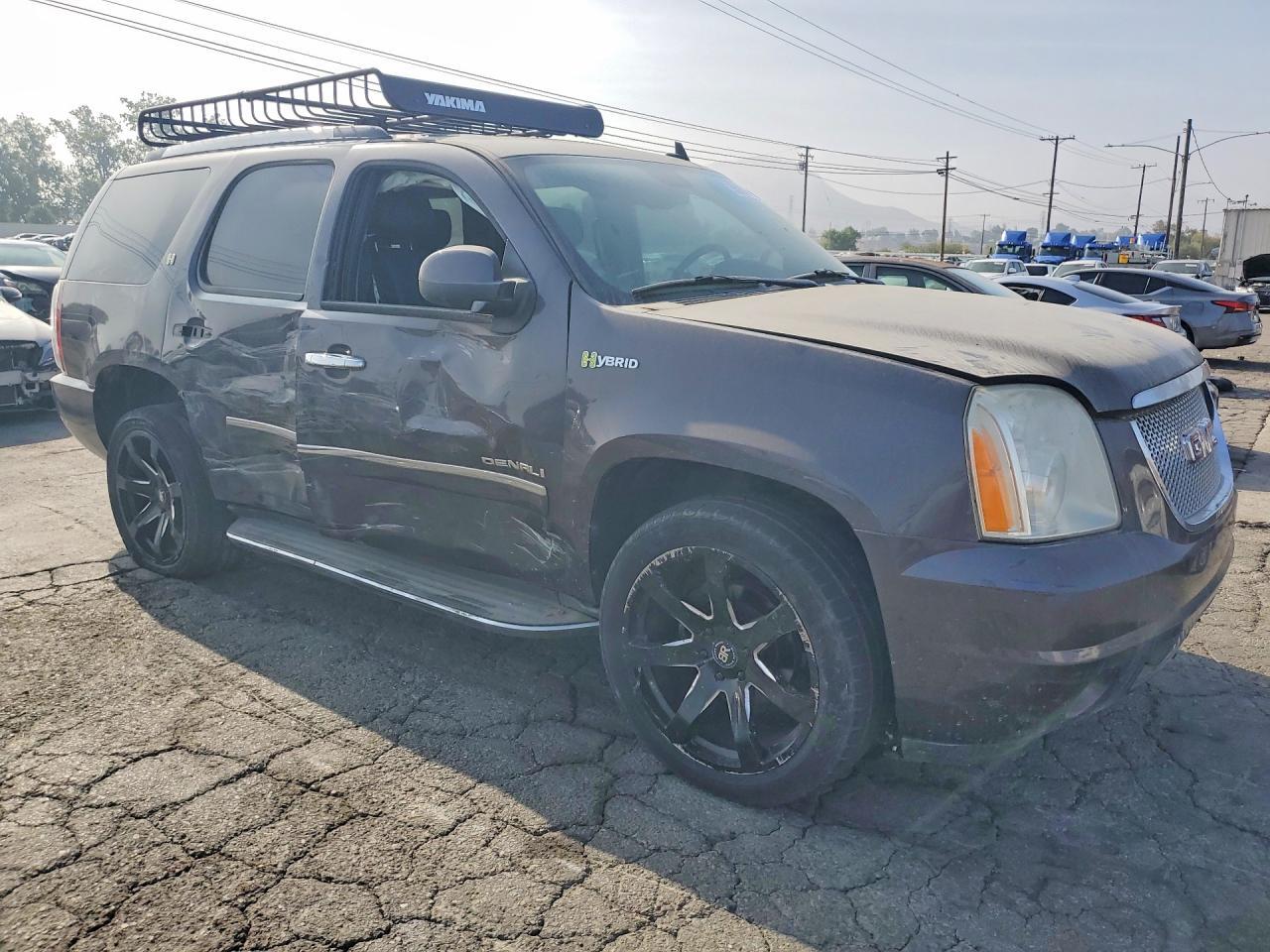 2011 GMC Yukon - Фото 4