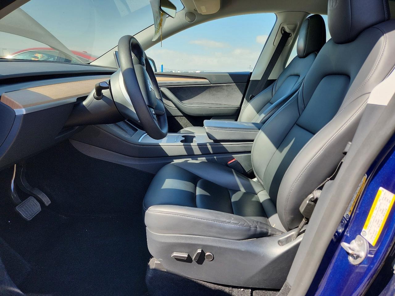 2023 Tesla Model Y - Фото 7
